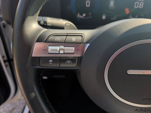 Used 2026 Hyundai Kona SEL Sport FWD image 19