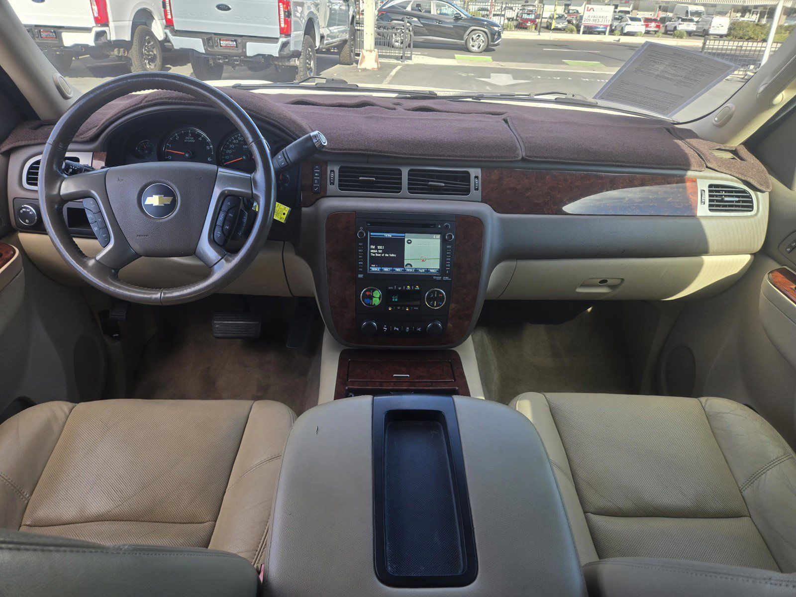 Used 2013 Chevrolet Suburban LTZ RWD image 8