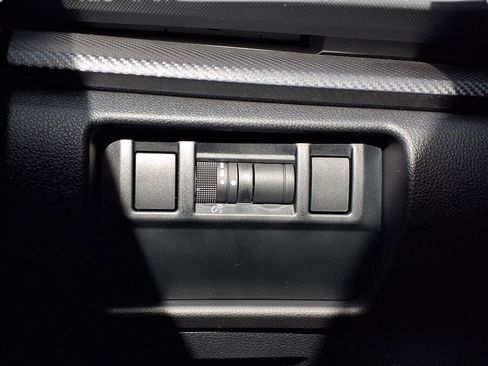 New 2026 Subaru Crosstrek 2.5i Limited image 9