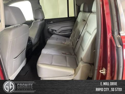 Used 2020 Chevrolet Suburban LT AWD/4WD image 20