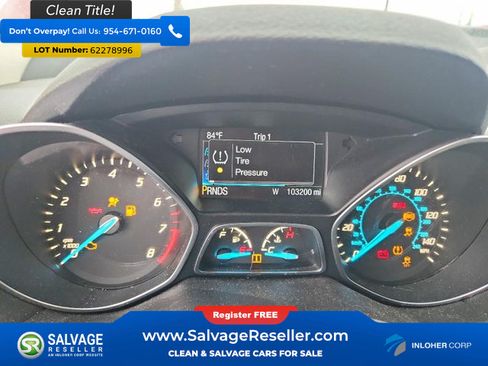 Used 2016 Ford Escape SE w/ Equipment Group 201A FWD image 12