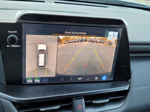New 2026 Subaru Outback Touring XT AWD/4WD image 9