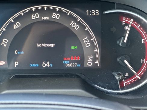 Used 2025 Toyota RAV4 XLE image 20