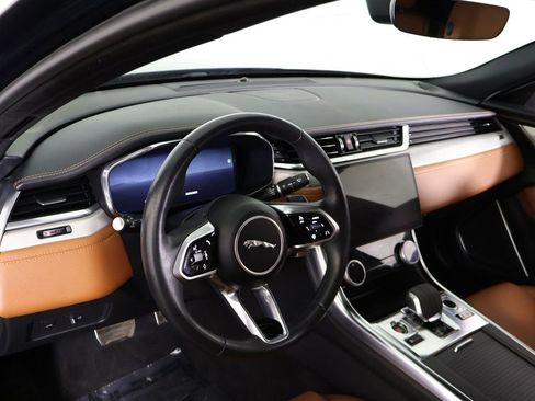 Used 2024 Jaguar XF R-Dynamic SE image 32