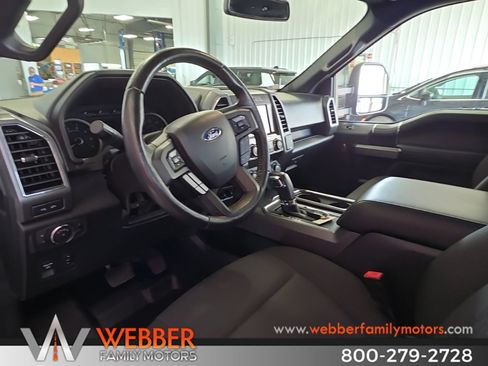 Used 2019 Ford F150 XLT w/ Equipment Group 302A Luxury AWD/4WD image 10
