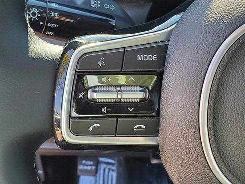 Used 2022 Kia Sorento S w/ Panoramic Sunroof Package FWD image 21