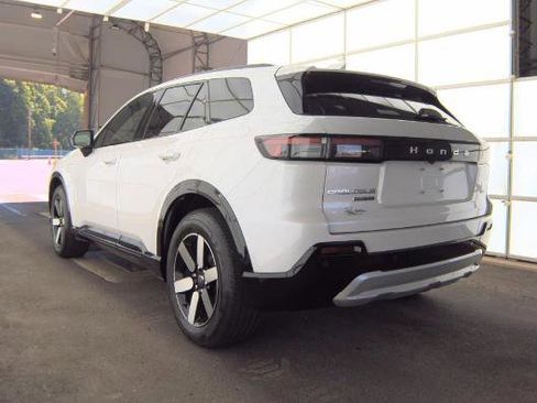 Used 2024 Honda Prologue Touring image 5