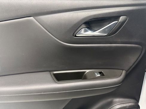 Used 2023 Chevrolet Blazer LT image 22