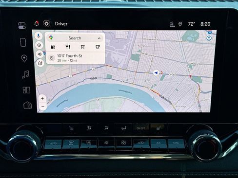 Used 2025 Chevrolet Colorado LT image 13