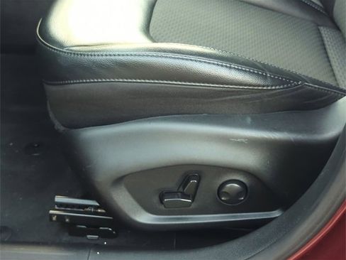 Certified 2022 Jeep Compass Latitude w/ Convenience Group image 27