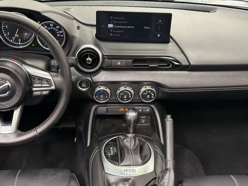 Certified 2025 MAZDA MX-5 Miata Grand Touring w/ Weather Package RWD image 18