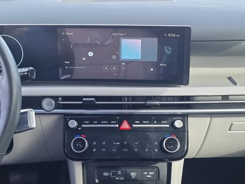 Used 2025 Hyundai Tucson Limited FWD image 21