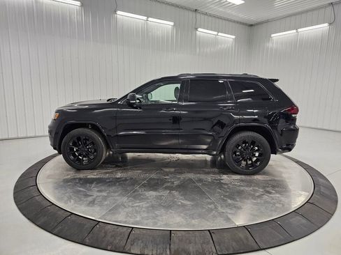 Used 2020 Jeep Grand Cherokee Trailhawk image 7