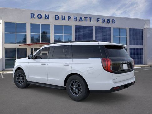 New 2025 Ford Expedition Active image 5