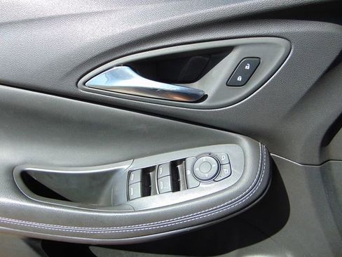 Used 2025 Buick Encore GX Preferred FWD image 20