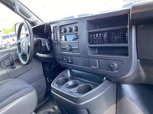 Used 2025 GMC Savana 2500 w/ Driver Convenience Package RWD image 16
