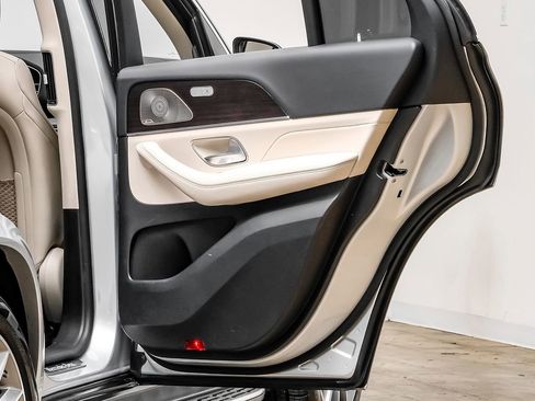 Used 2021 Mercedes-Benz GLE 450 4MATIC w/ AMG Line Exterior image 40