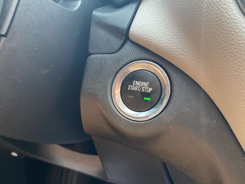 Certified 2022 Chevrolet Equinox LS AWD/4WD image 34