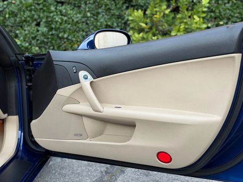 Used 2006 Chevrolet Corvette Convertible w/ Preferred Equipment Group image 20