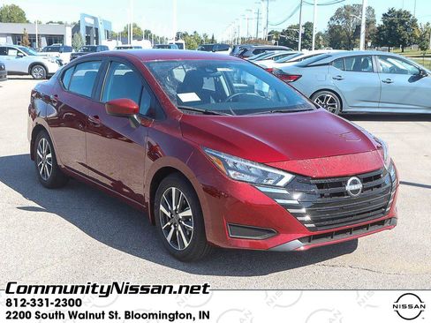 New 2025 Nissan Versa SV w/ Trunk Package image 1