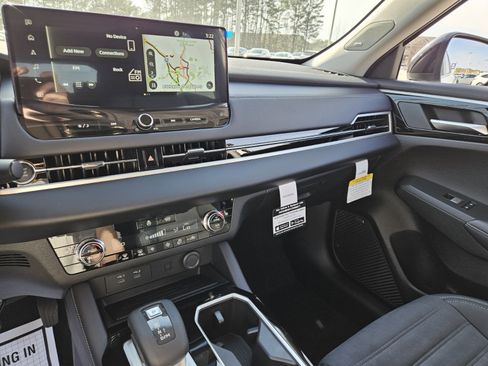 New 2026 Mitsubishi Outlander AWD image 13