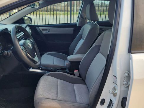 Used 2019 Toyota Corolla LE image 19