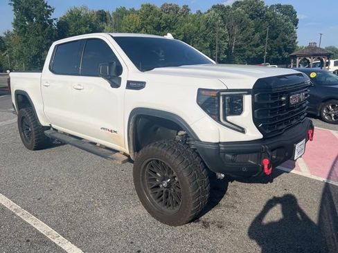 Used 2024 GMC Sierra 1500 AT4X AWD/4WD image 26