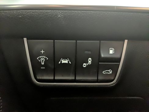 Used 2018 Kia Stinger GT2 image 27