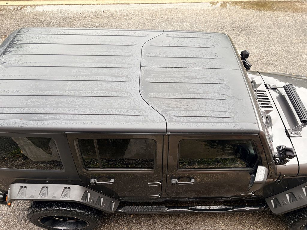 Used 2017 Jeep Wrangler Unlimited Sport w/ Connectivity Group AWD/4WD image 9