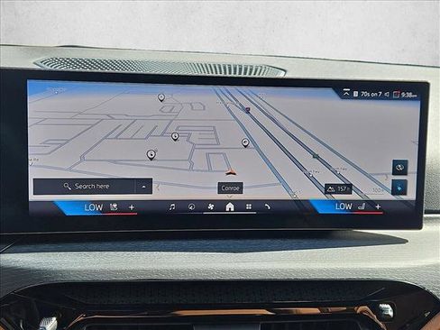 Used 2026 BMW i4 eDrive40 w/ Premium Package RWD image 13