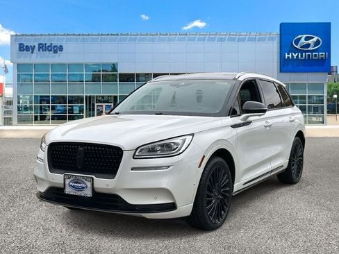 Used 2021 Lincoln Corsair Reserve w/ Equipment Group 201A image 8