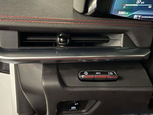 Used 2023 Chevrolet Corvette Stingray Preferred Cpe w/ Z51 Performance Package image 27