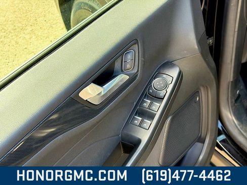 Used 2024 Ford Escape ST-Line image 16