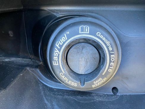 Used 2022 Ford Edge SEL w/ Convenience Package image 65