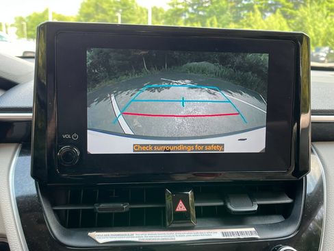 Used 2023 Toyota Corolla Cross LE w/ Moonroof Package AWD/4WD image 20