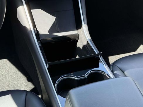 Used 2020 Tesla Model 3 Long Range image 15