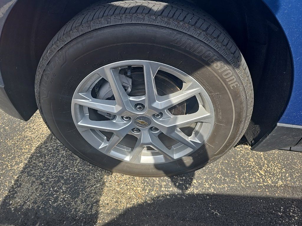 Certified 2024 Chevrolet Equinox LT AWD/4WD image 7