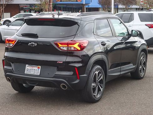 Used 2021 Chevrolet TrailBlazer RS w/ Convenience Package image 4