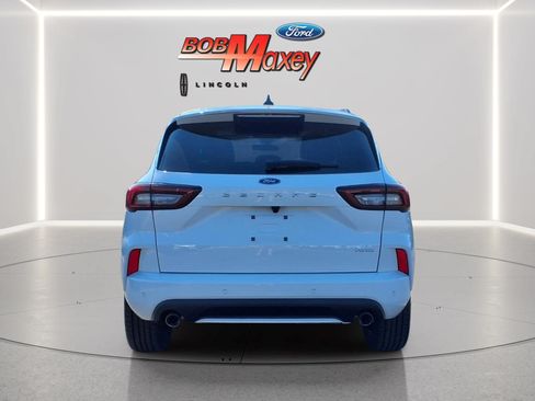 Used 2023 Ford Escape ST-Line Select w/ Tech Pack #2 AWD/4WD image 6