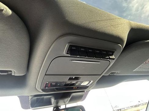 Used 2024 Ford F250 Lariat w/ Lariat Ultimate Package image 22