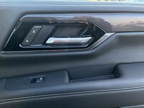 New 2026 GMC Yukon Elevation image 38