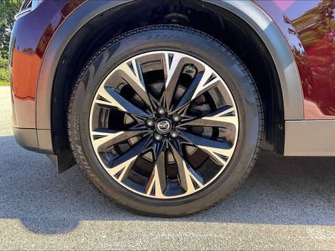 Used 2024 MAZDA CX-90 Plug-In Hybrid w/ Premium Pkg AWD/4WD image 9