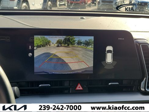 Used 2025 Kia Sportage EX FWD image 26