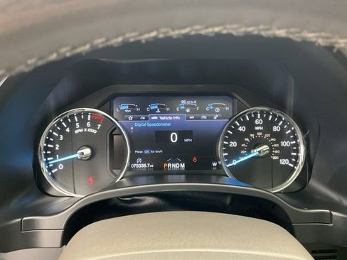 Used 2019 Ford Expedition Max Limited w/ Equipment Group 302A image 11