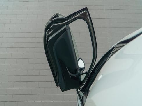 Used 2015 BMW i8 AWD/4WD image 15