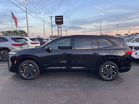New 2026 Buick Enclave Sport Touring w/ Super Cruise Package FWD image 7