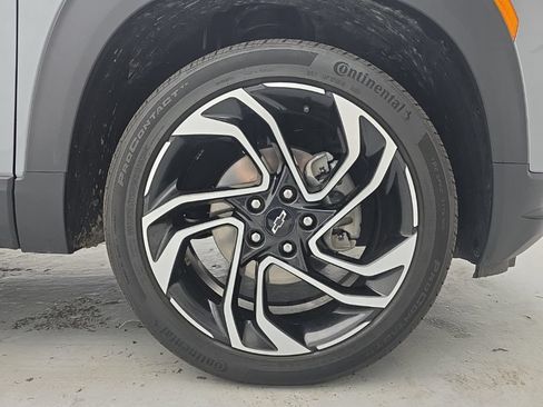 Used 2024 Chevrolet TrailBlazer RS w/ Convenience Package AWD/4WD image 13