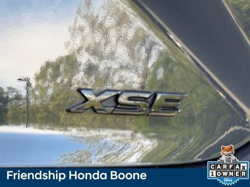 Used 2025 Toyota Camry XSE FWD image 12