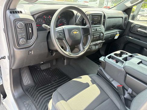 New 2026 Chevrolet Silverado 2500 Custom w/ Custom Value Package AWD/4WD image 10