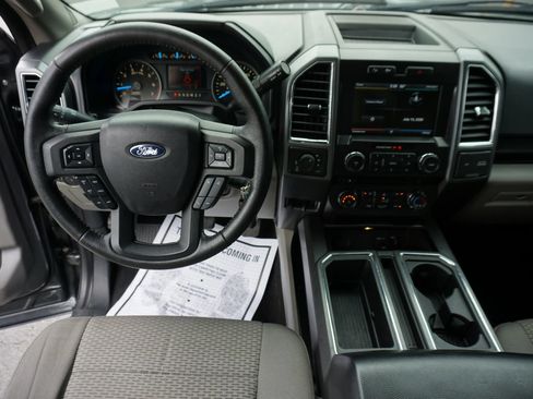 Used 2015 Ford F150 XLT w/ Equipment Group 302A Luxury AWD/4WD image 19